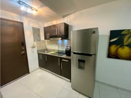 ALQUILO APARTAMENTO EN AV. BALBOA