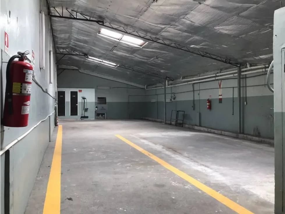 Se Alquila Galera en Miraflores — foto 2