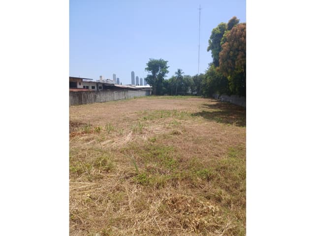 Se Alquila Terreno en Llano Bonito