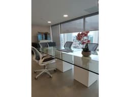 Se Alquila Oficina 104 Mts Obarrio USD$954,00+Itbms