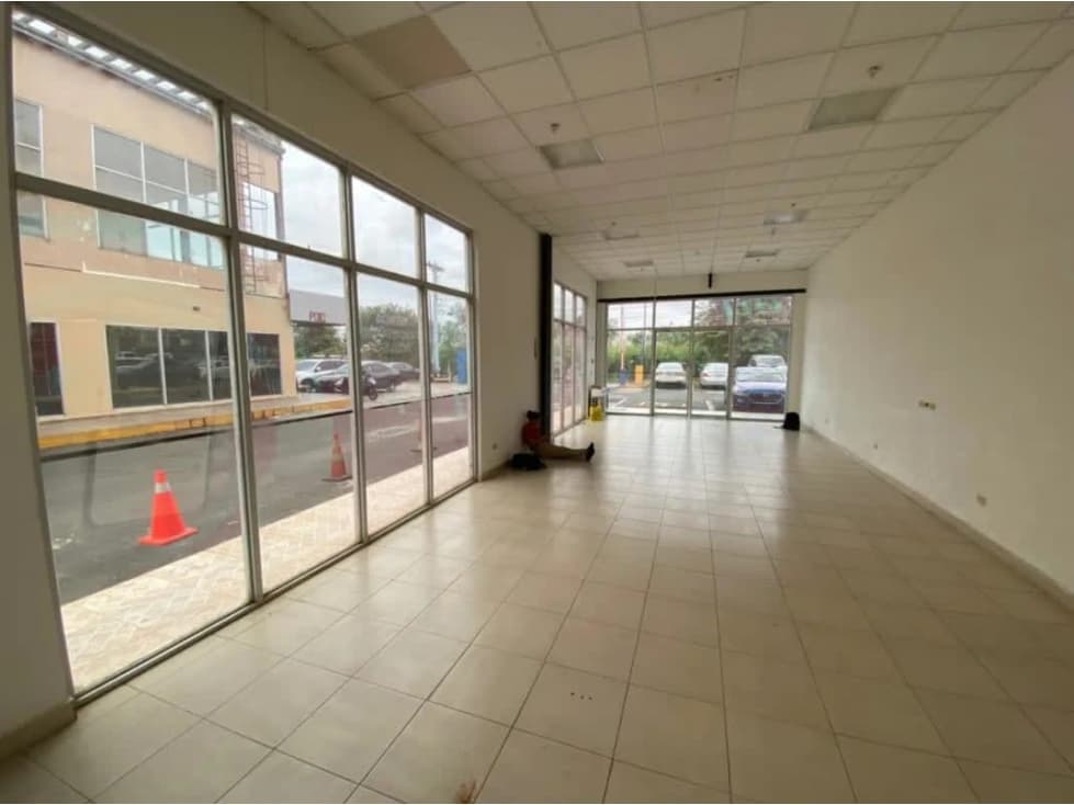 VENDO LOCAL COMERCIAL,en DON BOSCO — foto 3