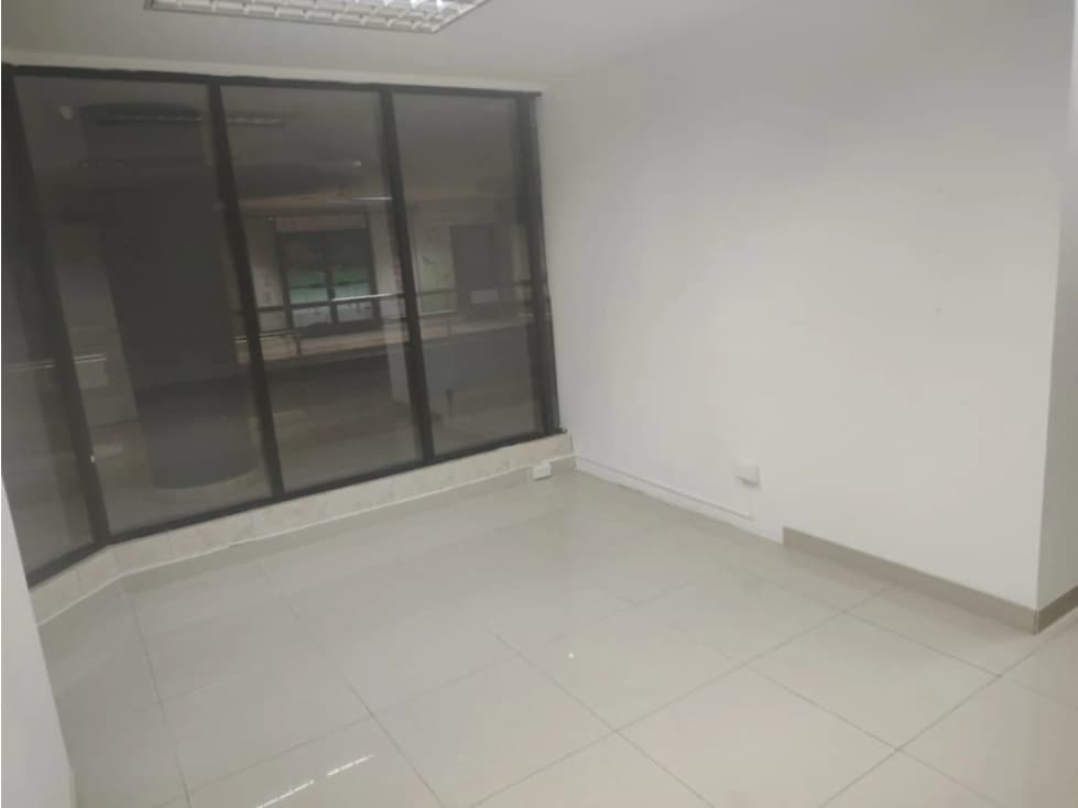 ALQUILO LOCAL COMERCIAL EN EL DORADO — foto 5