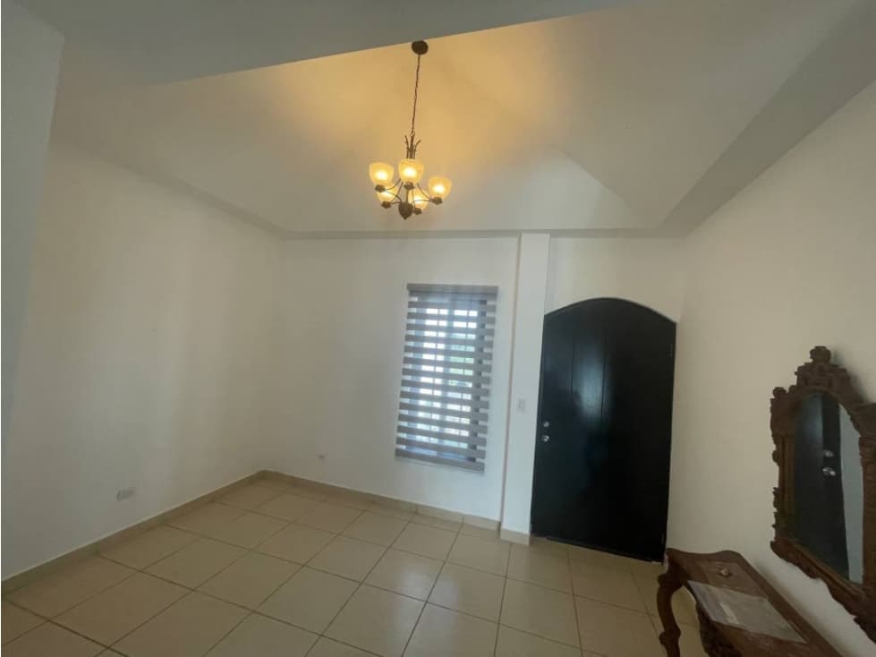 SE VENDE HERMOSA CASA — foto 3