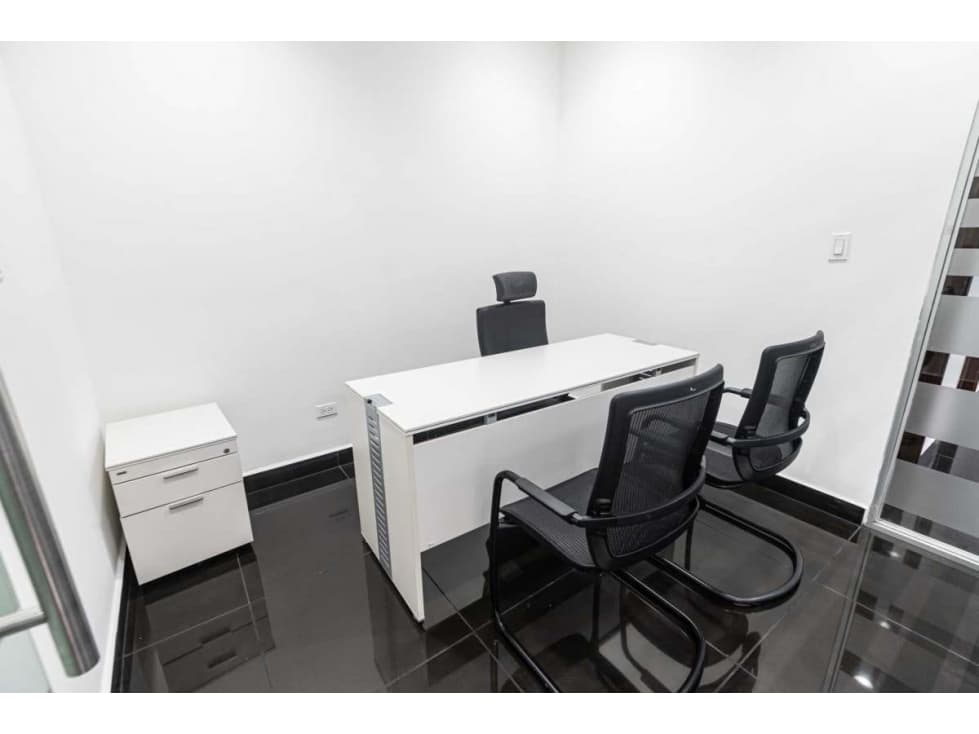 ¡¡SE VENDE!! OFICINA en Obarrio a precio de REMATE — foto 5