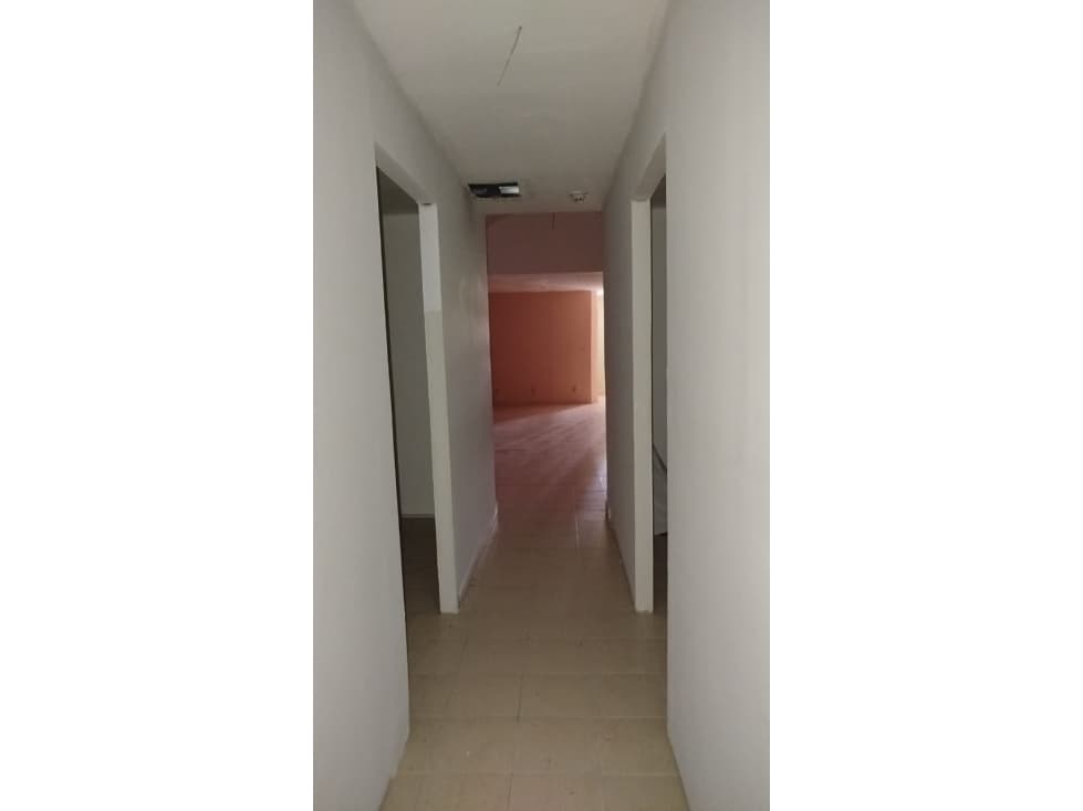 Se Alquila Local en Obarrio $ 3.200 — foto 2