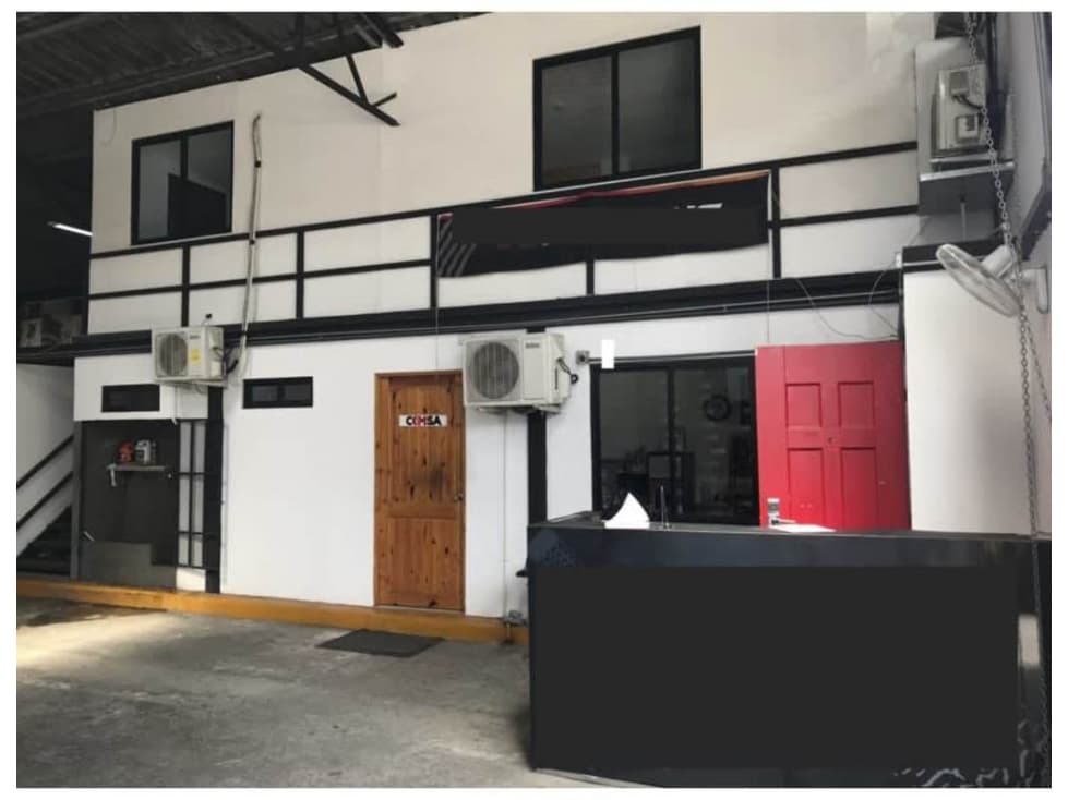 ¡¡SE VENDE !! Local comercial en AV. Santa Elena — foto 5