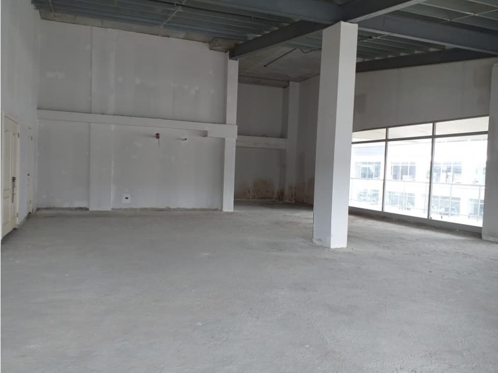 Se Alquila Local Comercial en Costa Sur — foto 1