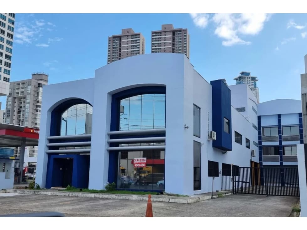 Se Vende OfiBodega en Costa Del Este — foto 1