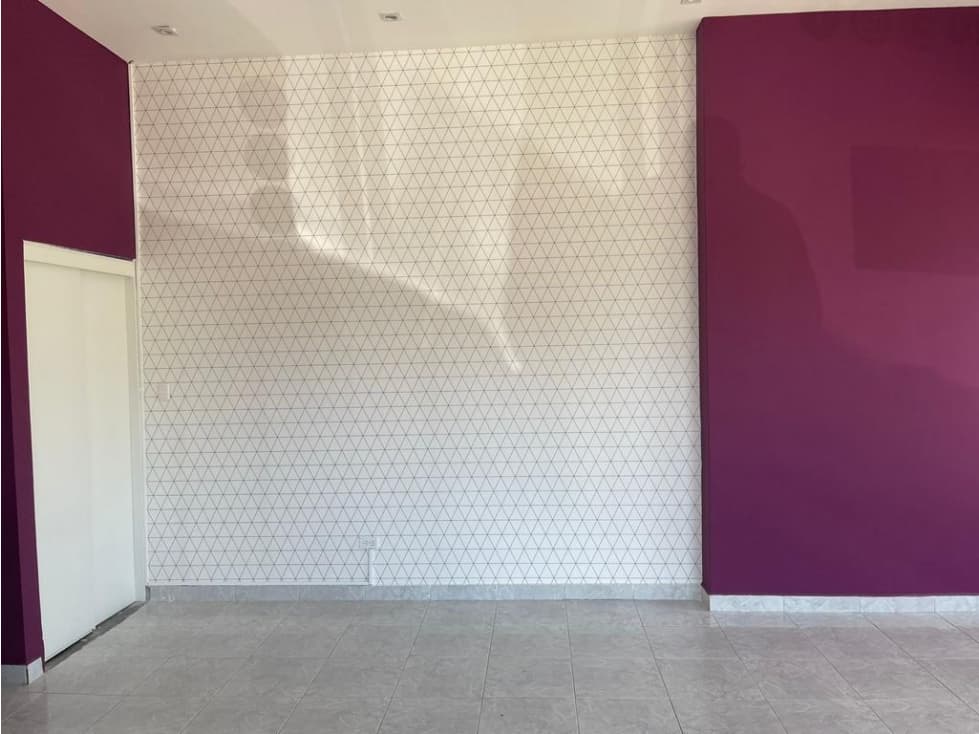Se Alquila Local Comercial en El Carmen $1,000 — foto 6