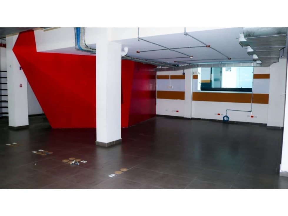 Se Alquila Local Comercial 1.167 Mts San Fco. $9.900.oo+ Itbms — foto 2