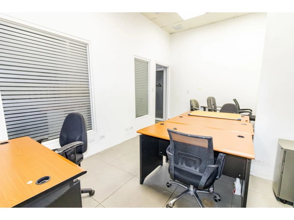 Se Alquila Oficina con Bodega Obarrio Cl 50 1.014 Mts USD5,900,oo — foto 6