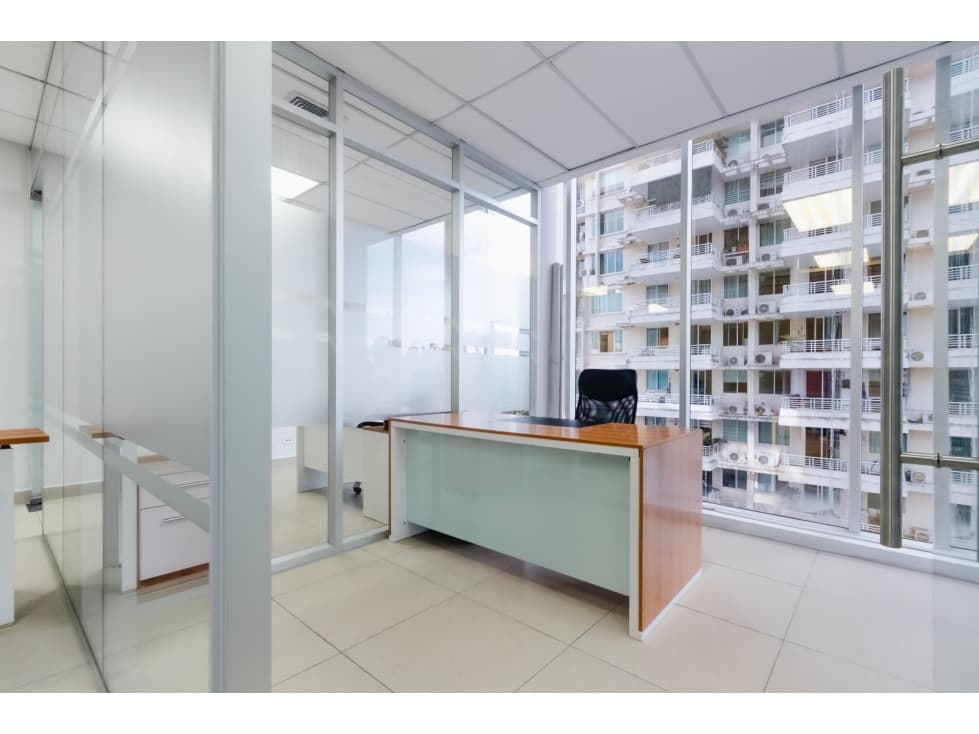 Se Alquila Oficina Amoblada122 Mts Obarrio P.7 USD$1,800,00+itbms — foto 4