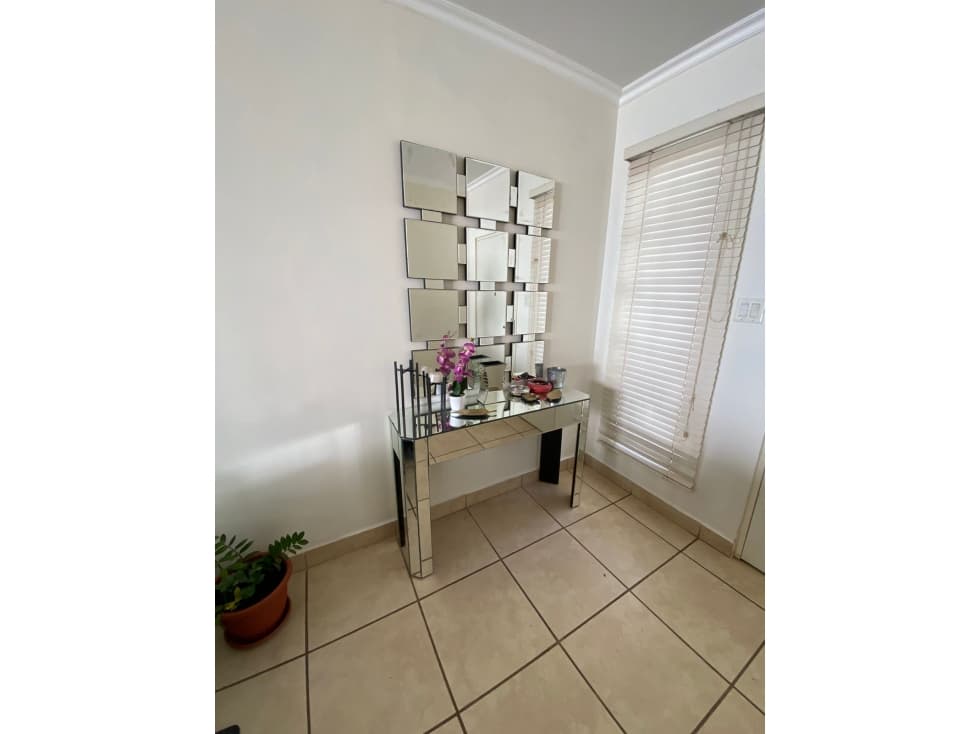 ALQUILO Hermosa casa Amoblada en BRISAS DEL GOLF — foto 4