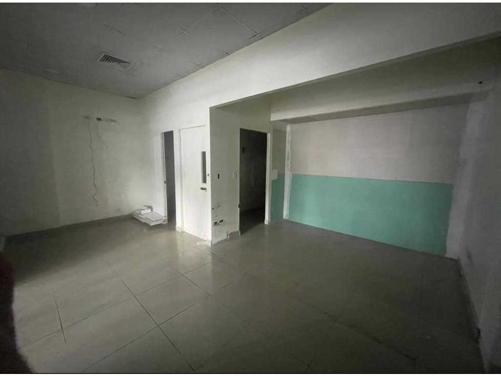 Venta de 2 Locales Comerciales de 100 m2 en Vía Transístmica — foto 2