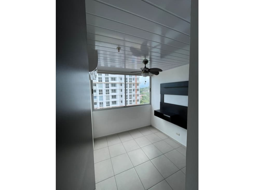 SE ALQUILA APARTAMENTO EN TUMBA MUERTO — foto 6