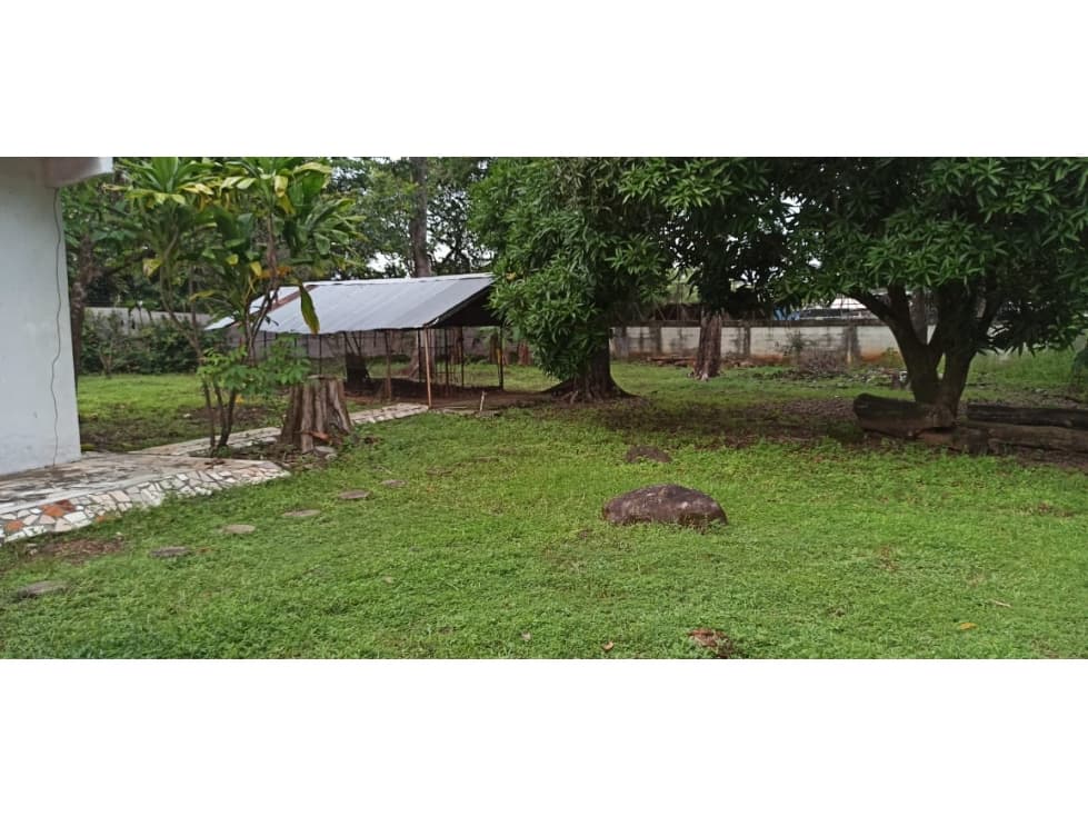 SE VENDE CASA DE CAMPO EN VIA PRINCIPAL >>LA MESA<< — foto 2