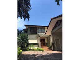 Se Alquila Casa Dúplex en El Dorado $ 4.500