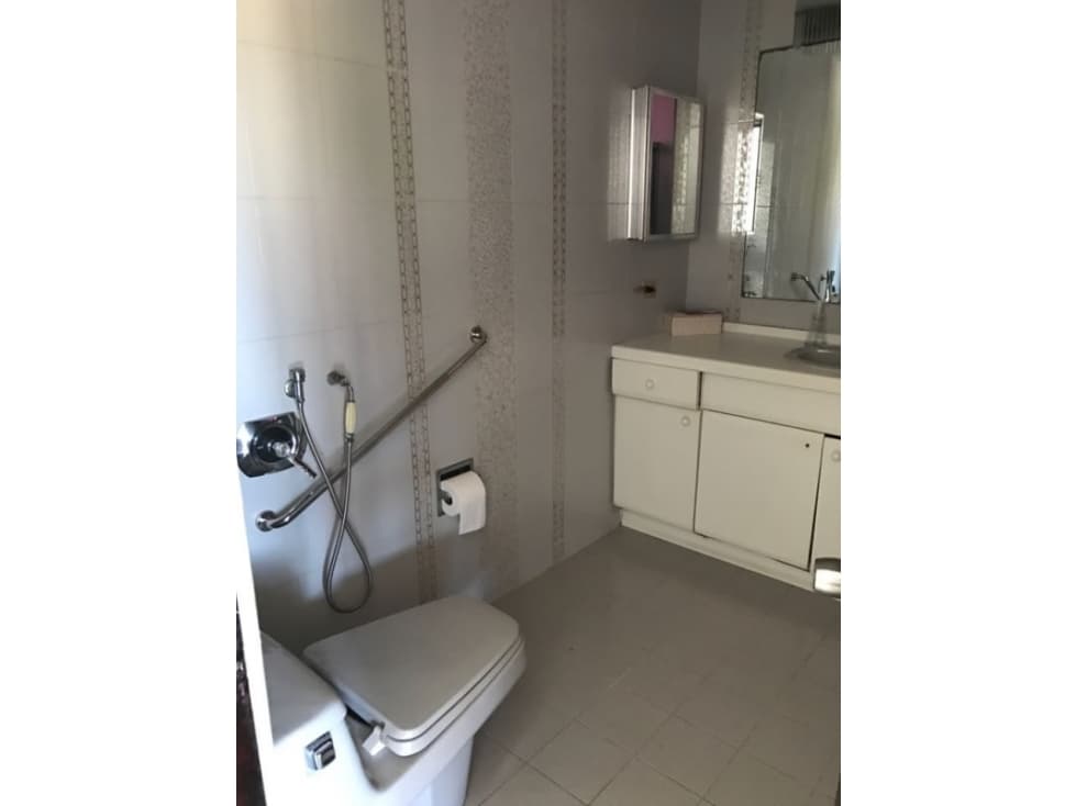 Alquilo Extraordinario apartamento amoblado con amplia terraza — foto 6