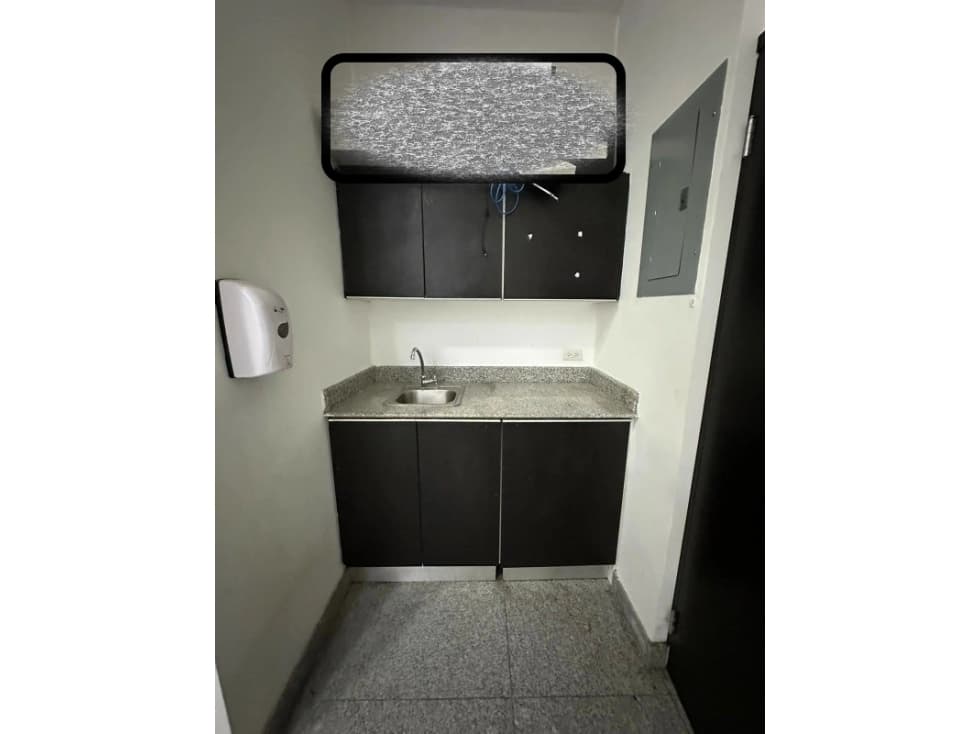 Se Vende Oficina 71 Mts Bella Vista calle 50 USD$152,000,oo — foto 6