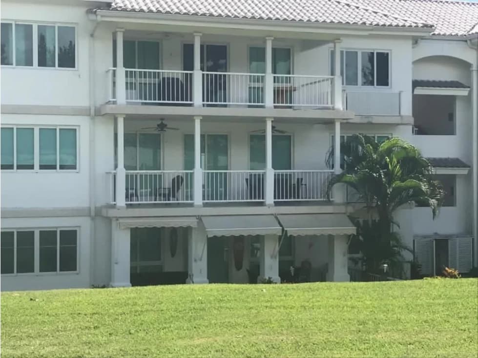 SE ALQUILA APTO DE PLAYA AMOBLADO EN BIJAO LARGO PLAZO — foto 4