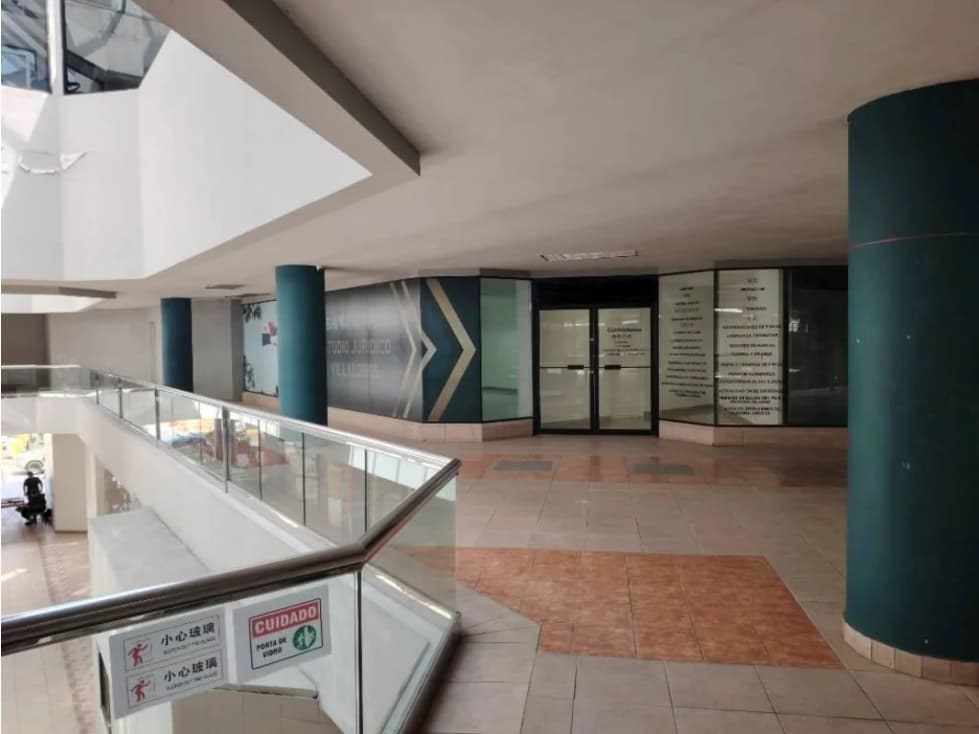 ALQUILO LOCAL COMERCIAL EN EL DORADO — foto 6