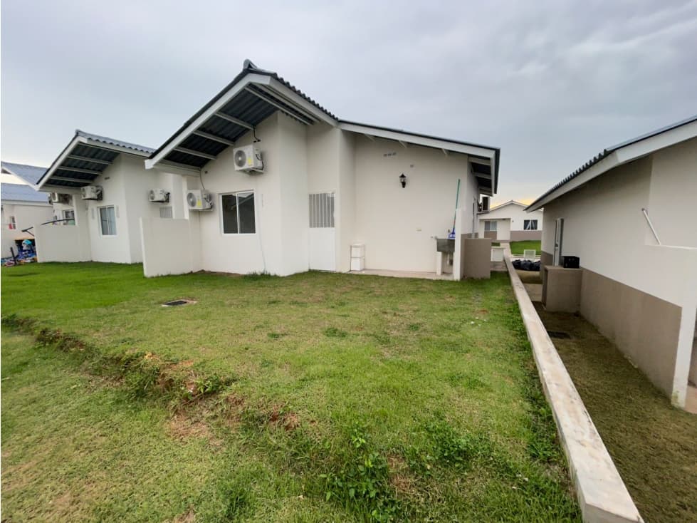 SE ALQUILA CASA EN PLAYA DORADA — foto 3