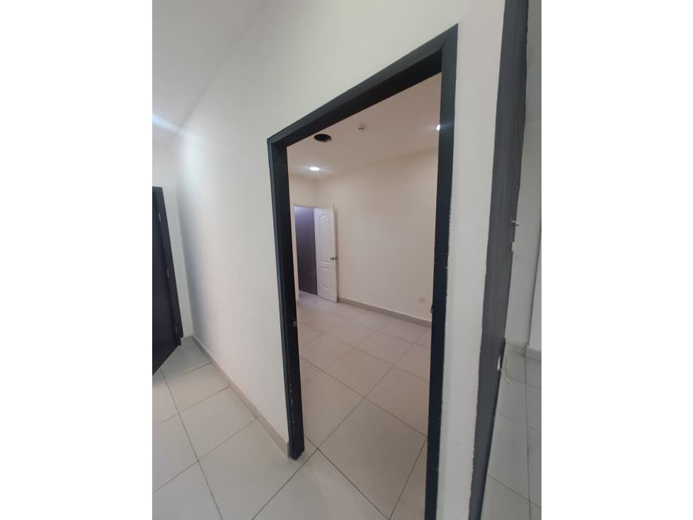 SE ALQUILA LOCAL COMERCIAL EN SAN FRANCISCO — foto 4