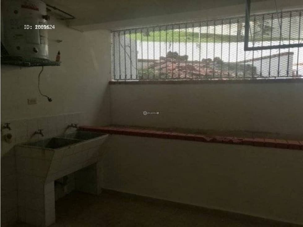 SE ALQUILA CASA EN DOS MARES 4 RECAMARAS $ 1600 — foto 5