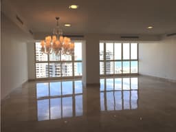 Alquilo Extraordinario apartamento en paitilla Aproveche