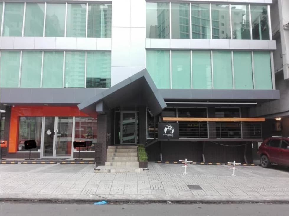 Alquilo estratégico local comercial en el corazón de la cty — foto 5