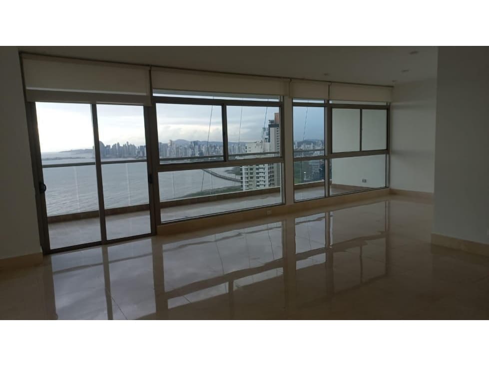 SE ALQUILA APARTAMENTO EN COSTA DEL ESTE — foto 2