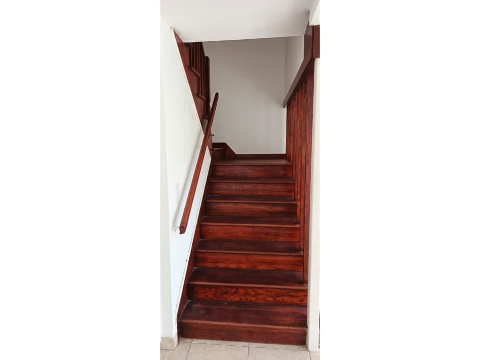 En venta casa de dos niveles en Villas de Howard, Pmá. Pacífico. — foto 5