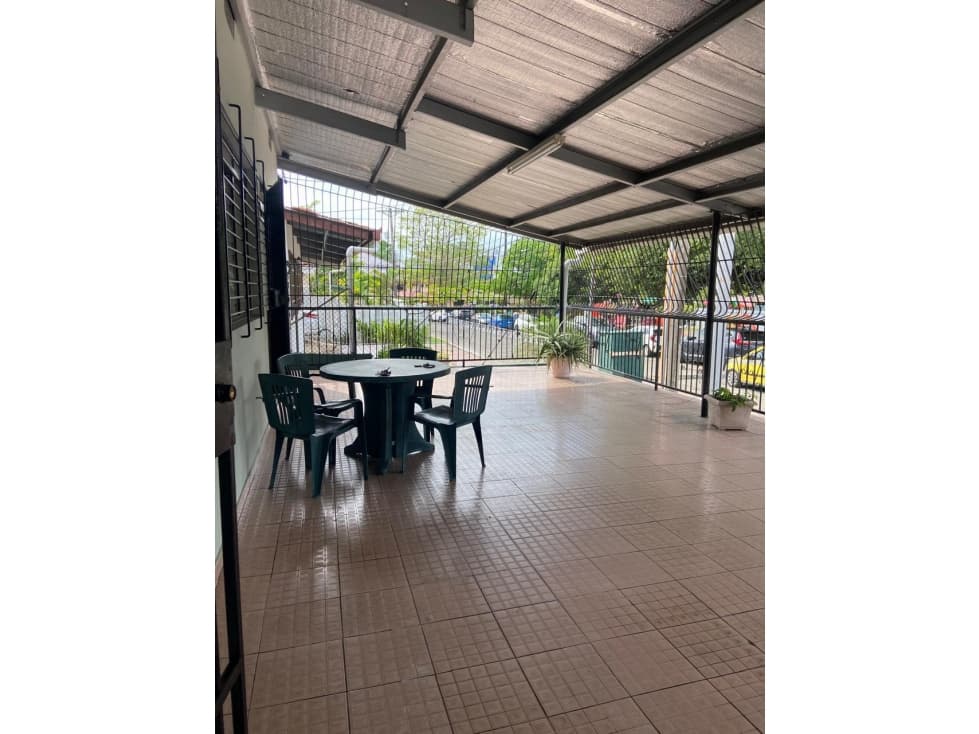 VENTA DE HERMOSA CASA EN BETANIA — foto 5