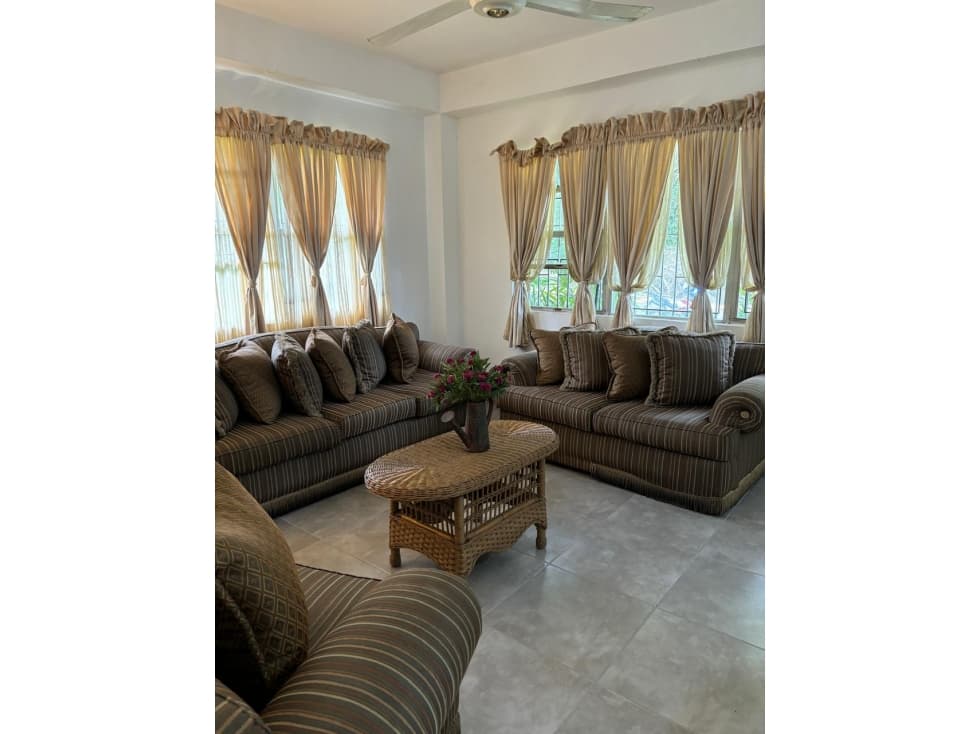 SE ALQUILA APARTAMENTO AMOBLADO EN ANCON — foto 3