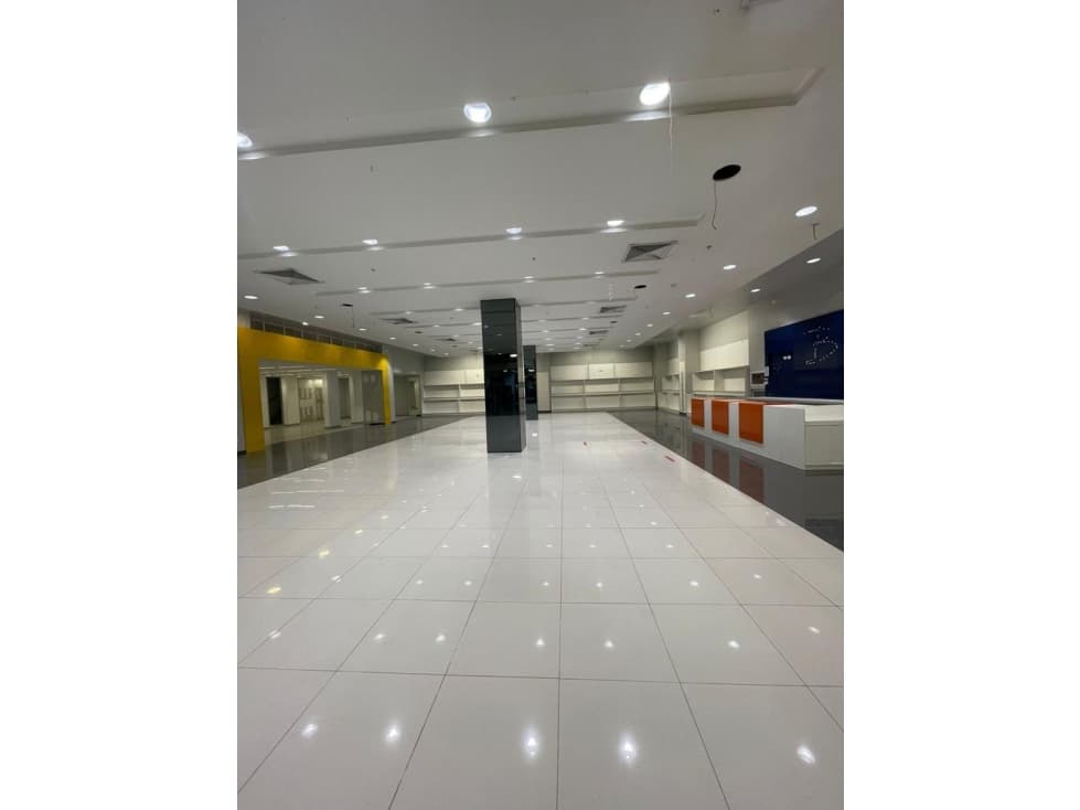 SE ALQUILA LOCAL COMERCIAL EN LOS ANDES — foto 2