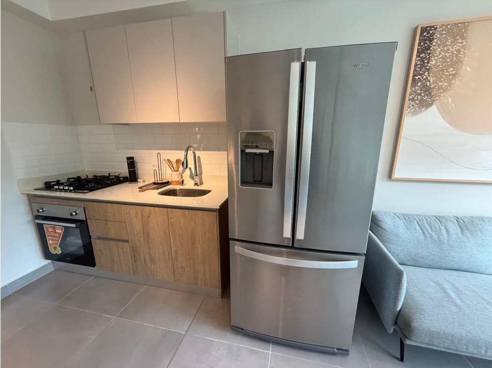 SEA CONFIABLE VENDE APARTAMENTO EN PH FOREST GATE AMOBLADO — foto 4
