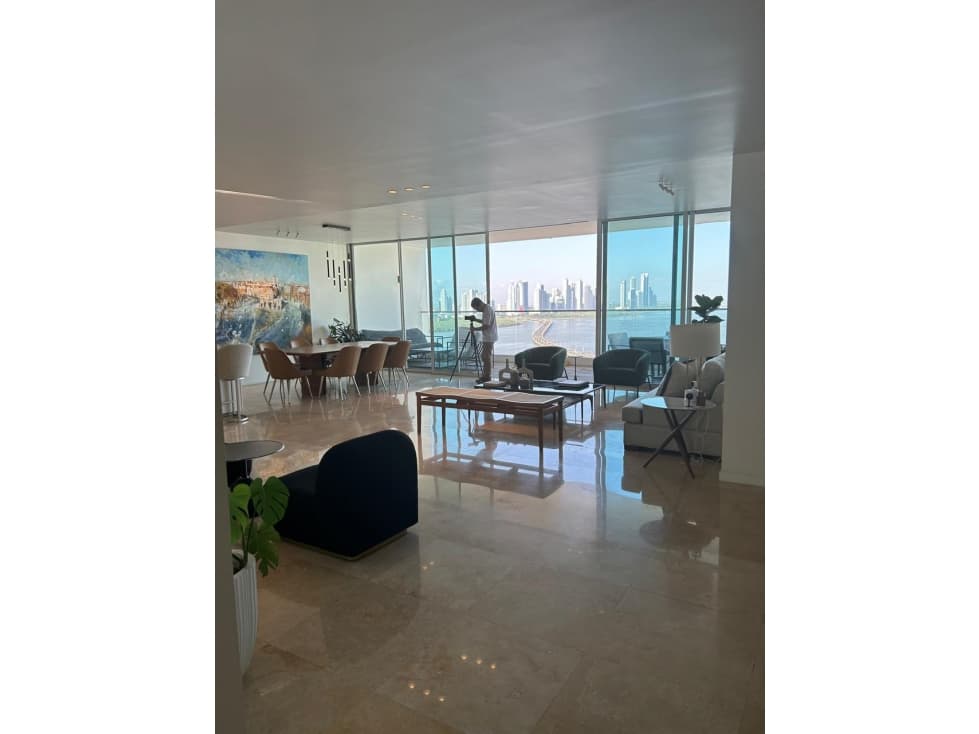 SEA CONFIABLE VENDE APARTAMENTO EN PH OCEAN SKY — foto 3