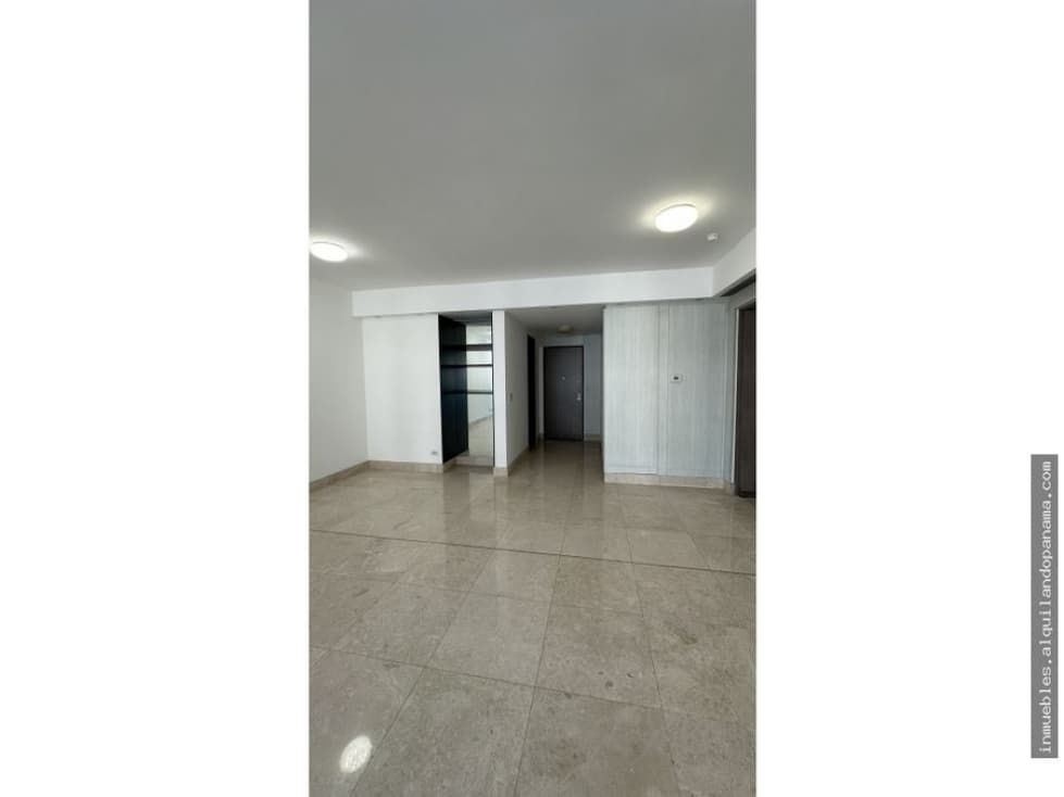 SEA CONFIABLE VENDE APARTAMENTO EN PH DELUXE — foto 2