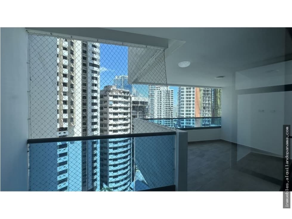 SEA CONFIABLE VENDE APARTAMENTO EN PH DELUXE — foto 6
