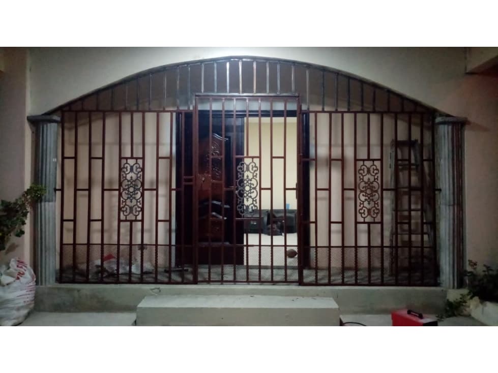 SEA CONFIABLE ALQUILA AMPLIA CASA EN PENONOME — foto 1