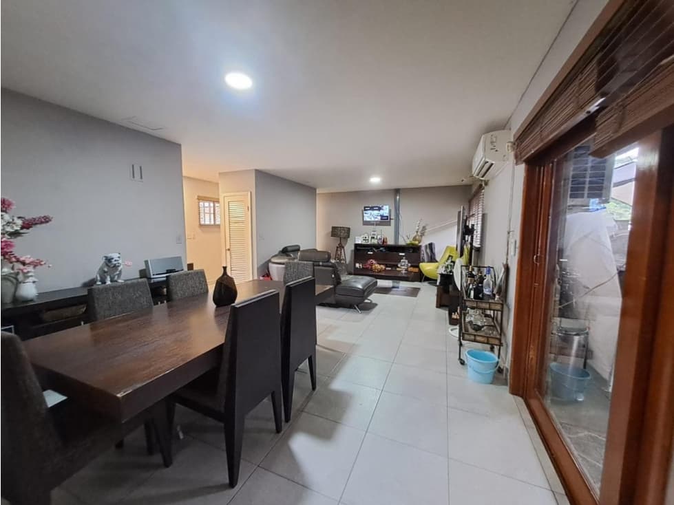 Alquilo Casa de 3 Habitaciones en Villas de Howard — foto 2