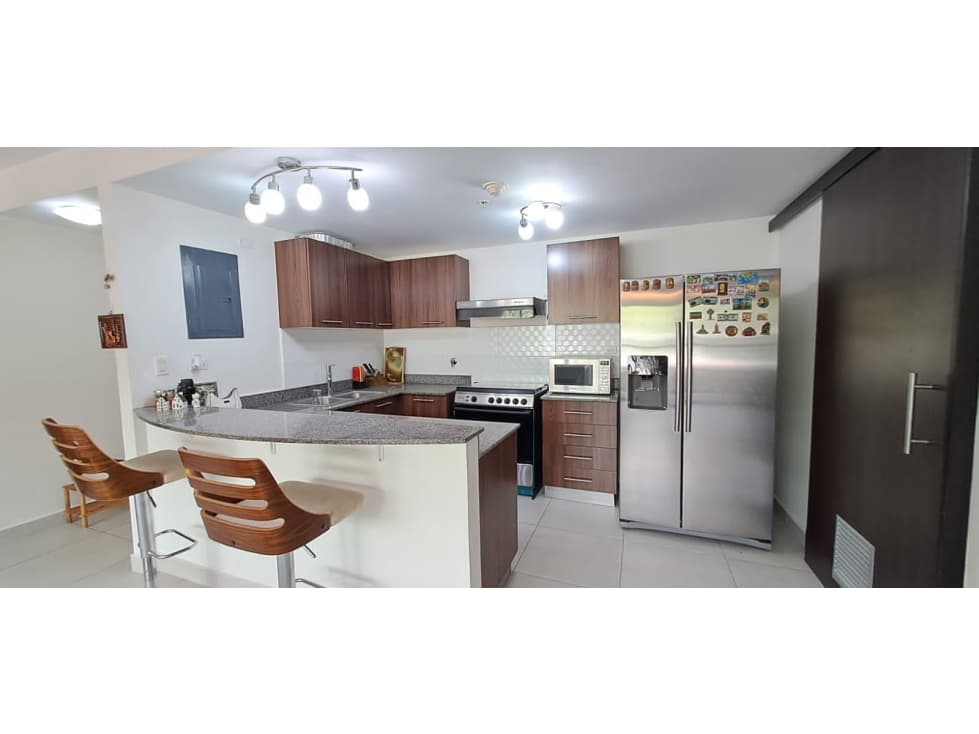 Alquiler de Apartamento Amoblado en Midrise, Panamá Pacífico — foto 3