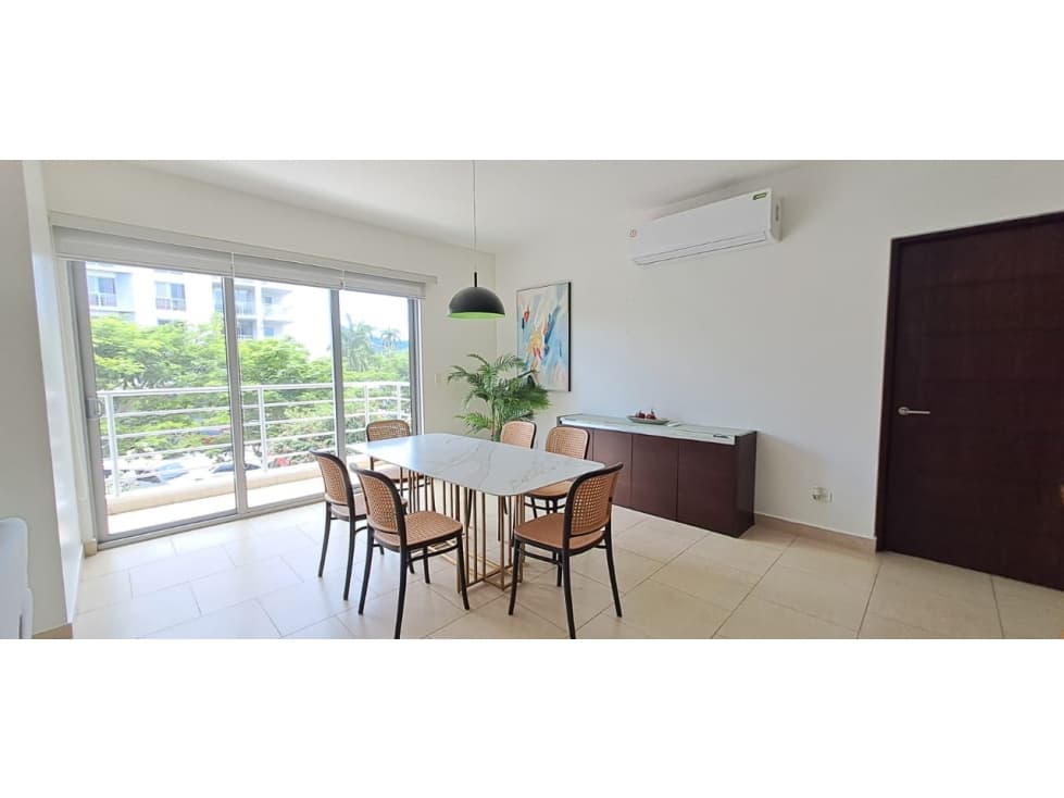 Apartamento Amoblado, 2 Recamaras + CBE, PH Soleo. — foto 4