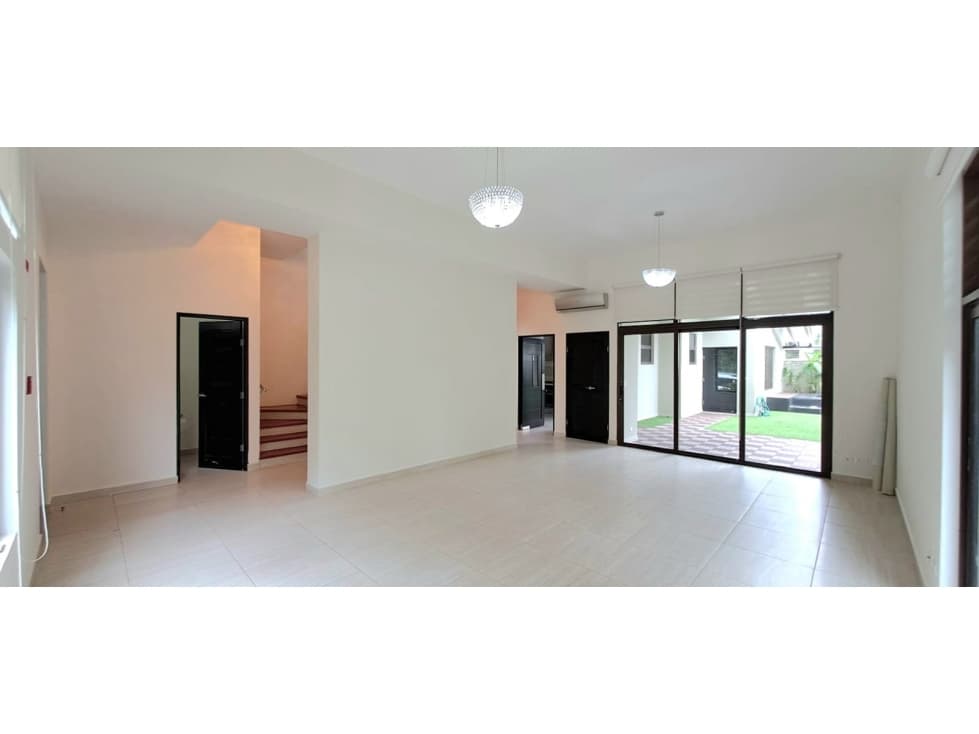Venta de Casa con Jacuzzi en PH Nativa, Panamá Pacifico — foto 3