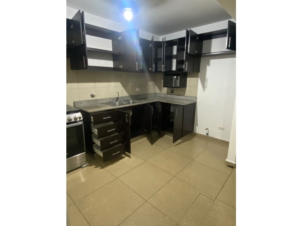APARTAMENTO EN ALQUILER | PH URBIS TOWER — foto 6
