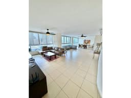 SE VENDE APARTAMENTO | PH SOL MARINA