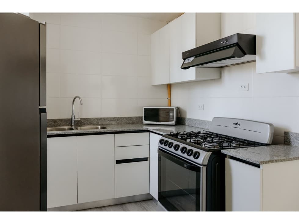 ALQUILER DE APARTAMENTO AMOBLADO EN PH EXCELSIOR CALLE 50 — foto 5