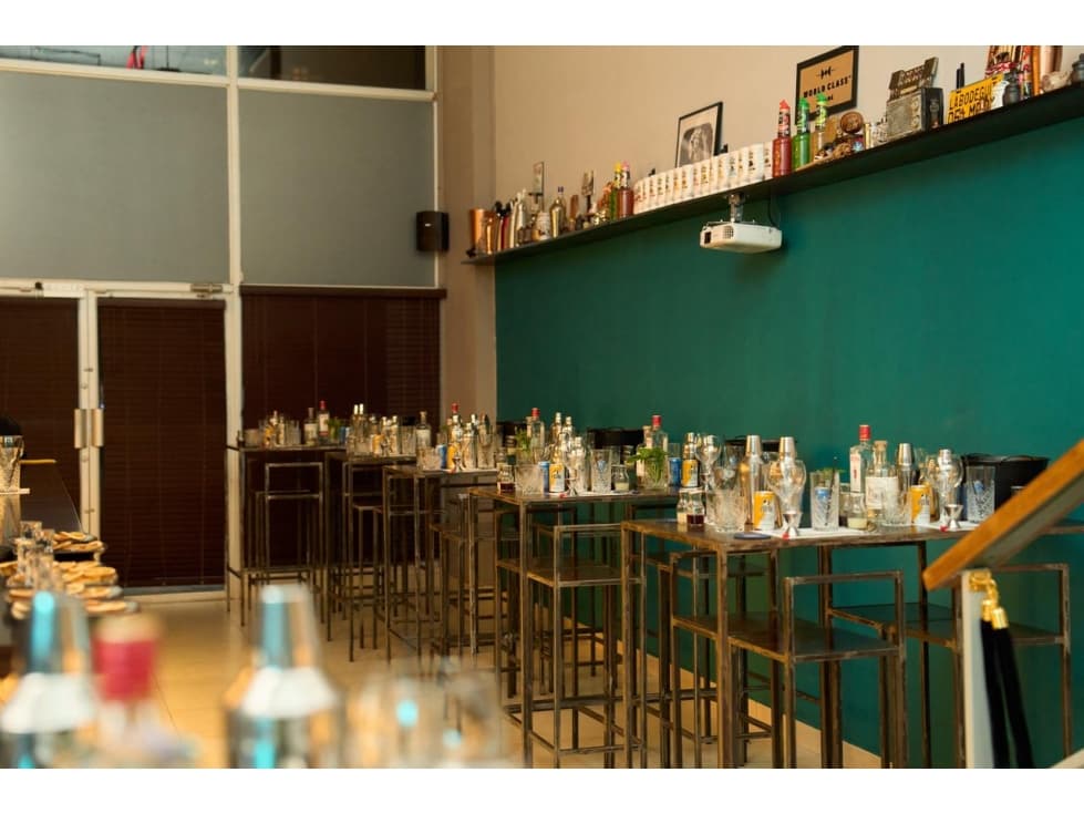 SE VENDE BAR EN BELLA VISTA — foto 4