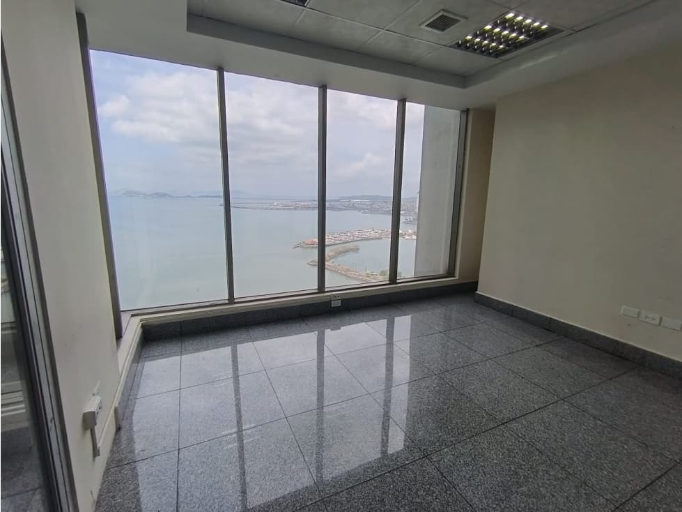 SE ALQUILA OFICINA | TORRE BICSA | VISTA AL MAR — foto 4