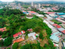 SE VENDE LOTE COMERCIAL TRANSISTMICA